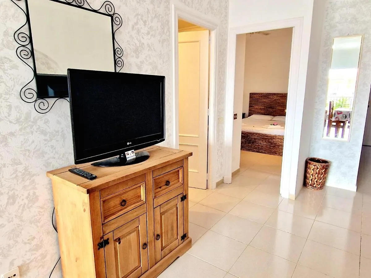 Vakantiehuis Golf Park , 1 Bedroom Pool View San Miguel de Abona